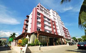 โรงแรมเมย์ฟลาวเวอร์ แกรนด์